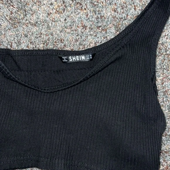 FREE WITH PURCHASE Shein top - Picture 2 of 2
